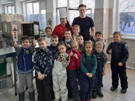 Поварской мастер-класс по приготовлению бутербродов Поварской мастер-класс по приготовлению бутербродов.
